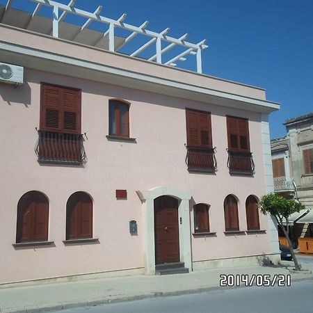 B&B Home Sweet Home Rosolini Extérieur photo