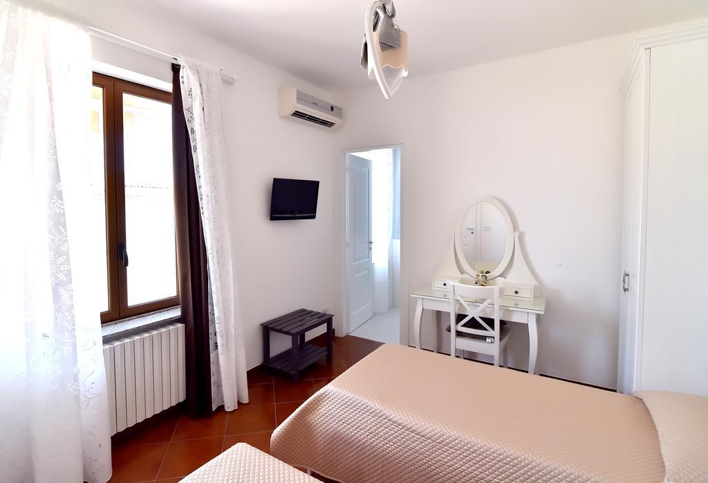 B&B Home Sweet Home Rosolini Extérieur photo
