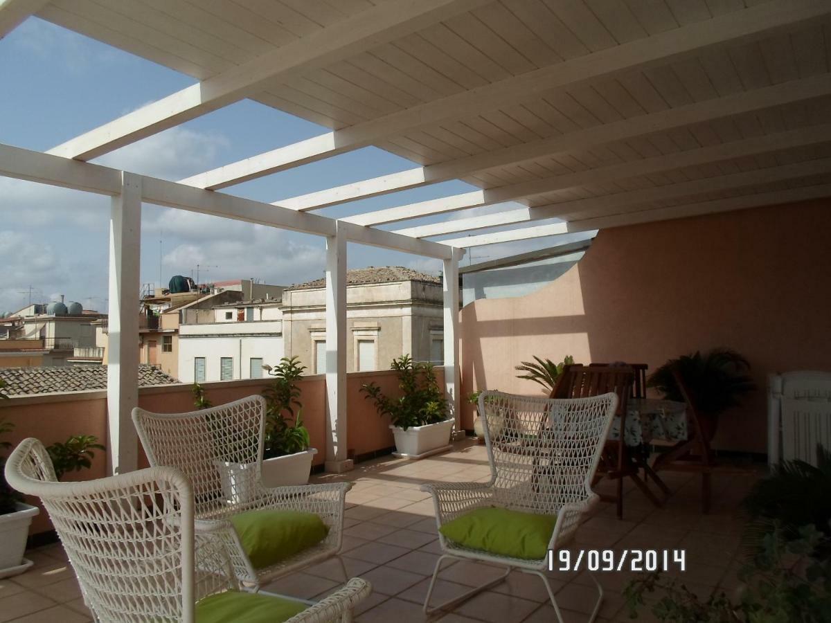 B&B Home Sweet Home Rosolini Extérieur photo